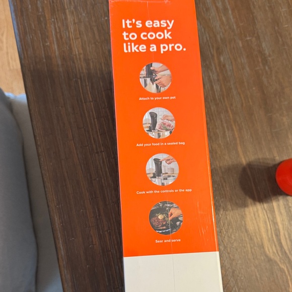 Anova Precision Cooker - Picture 3 of 5